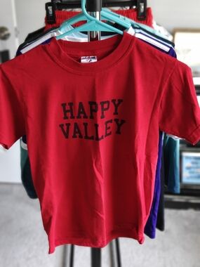 Jerzees Red 'HAPPY VALLEY' Graphic Tee